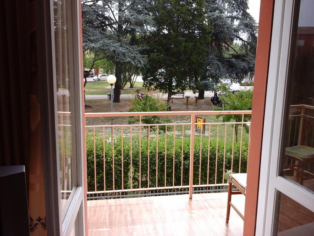 Appartamento Del Parco San Vicenzo di Galliera Экстерьер фото